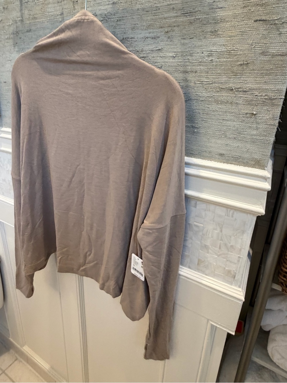 NWT new XS free people movement flow tencel wool layer top flowy mushroom taupe - Picture 7 of 13